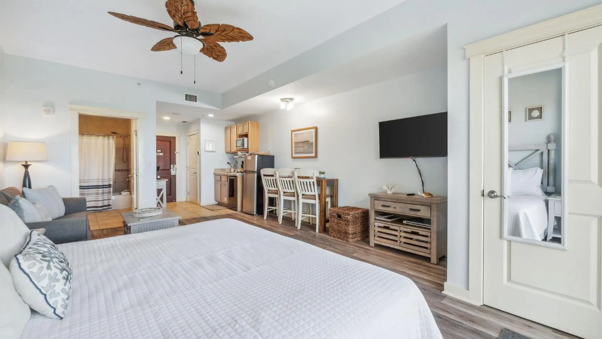 Apartman Origin 1213 - Studio King - Amazing Value By Beach Haven Vacation Rentals Panama City Beach